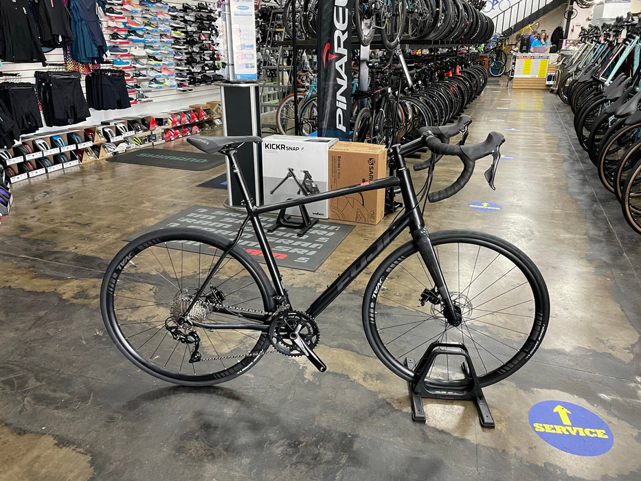 Fuji Sportif 1.1 Disc Shimano 105 11 Speed - Pearl Black