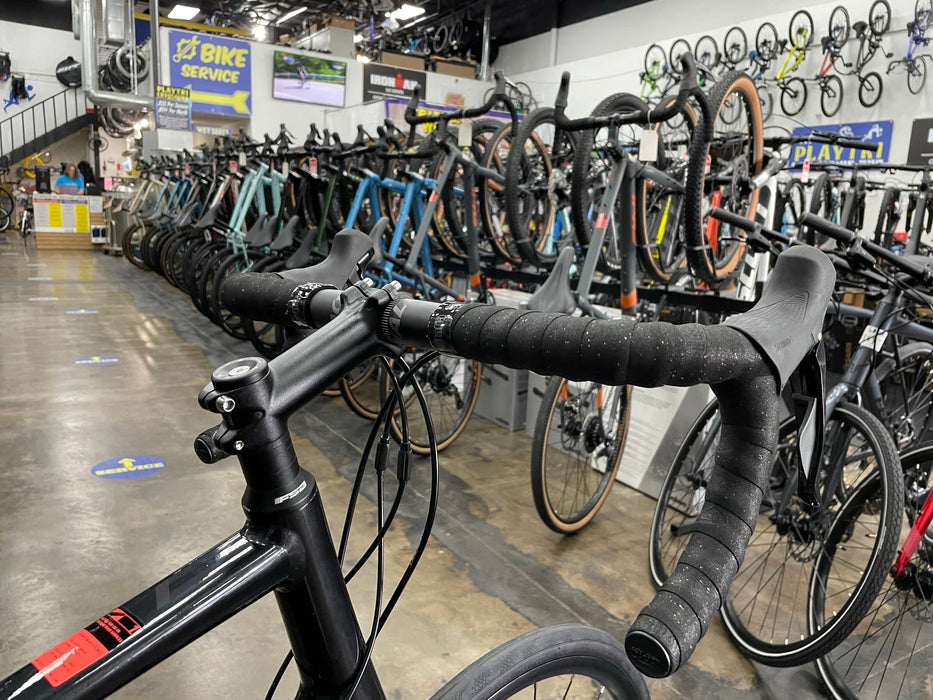 Fuji Sportif 1.1 Disc Shimano 105 11 Speed - Pearl Black