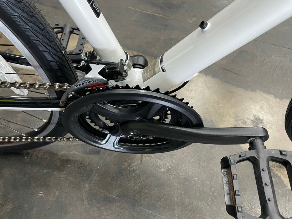 Fuji Absolute 2.1 ST Shimano Tourney - Pearl White